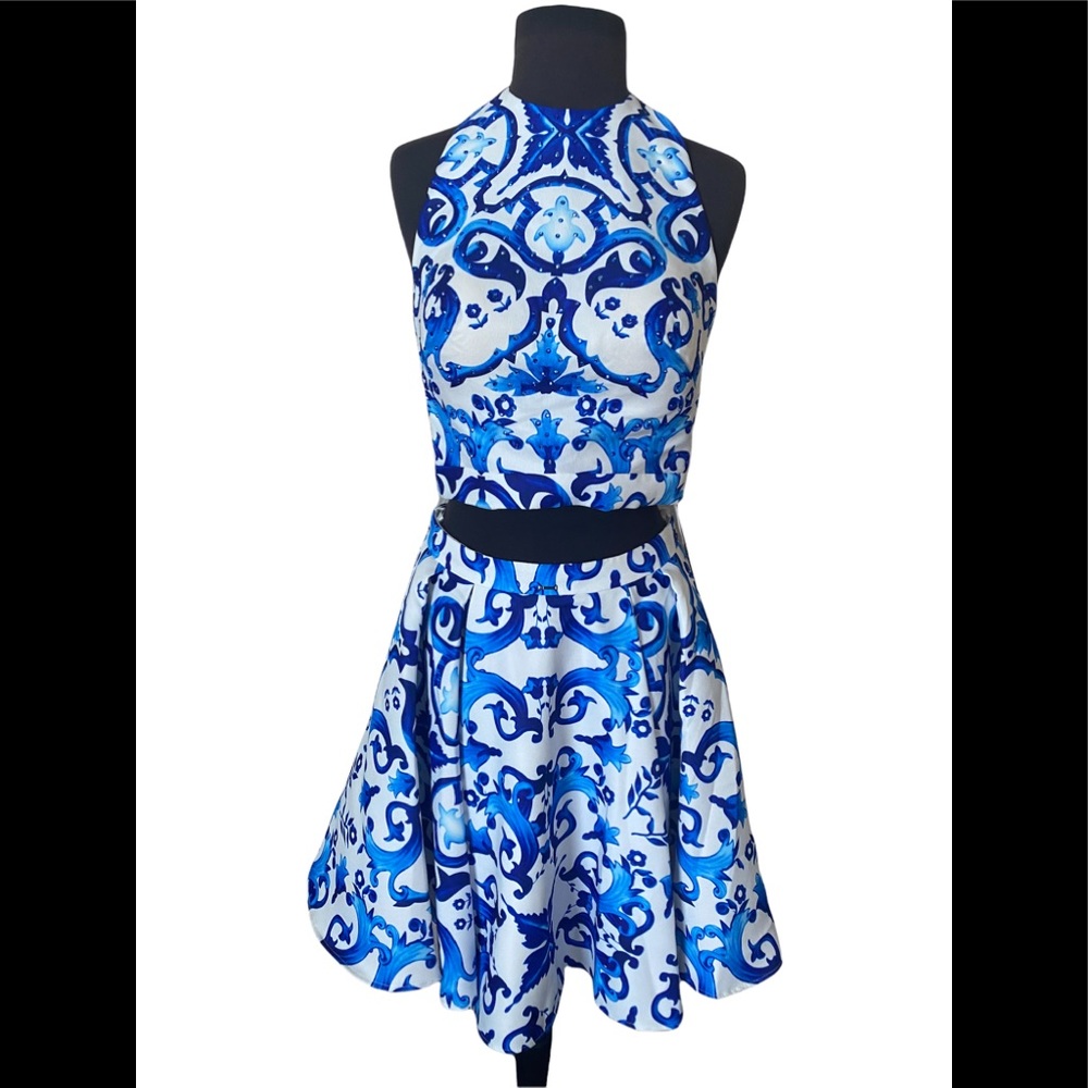 NWT Glamour by Terani Couture Size 8